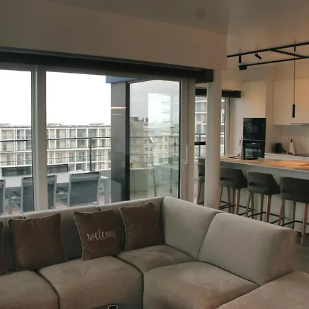 בית נופש Bel Air - Modern 2-bedroom With Spacious Terraces T165 *